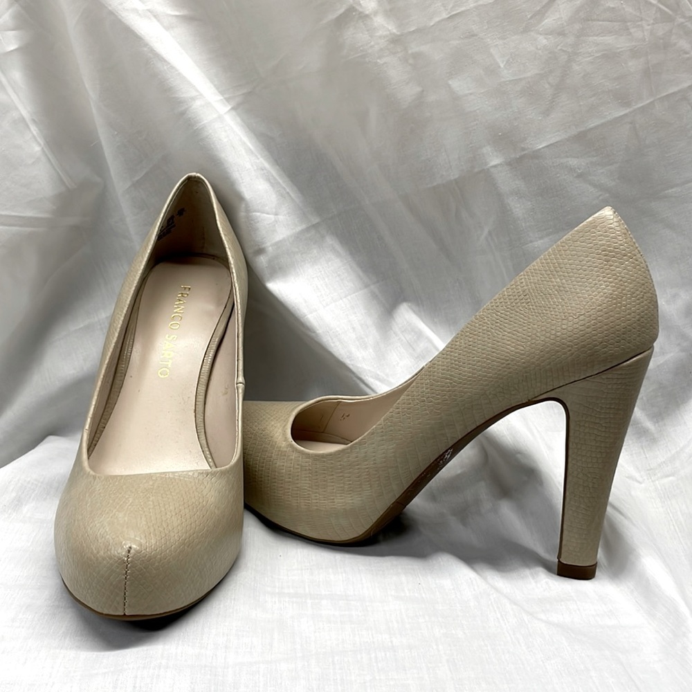 Franco Sarto Nude Heels - US7 worn once!